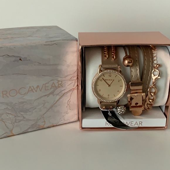 Rocawear Women’s Watch & Bracelet Set NWT - Picture 1 of 3